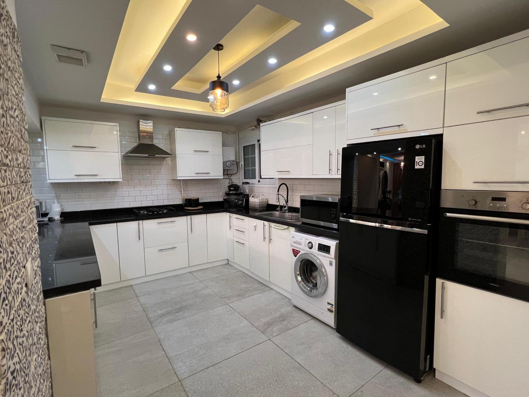 كمبوند البارون سيتى بجوار كمبوند سما القاهره بجوار نادى الصيد القطاميه Apartment Cairo